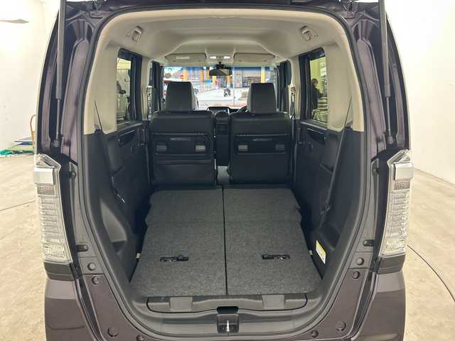 ホンダ Ｎ ＢＯＸ カスタム ターボ SSブラックSパッケージ 兵庫県 2017(平29)年 5万km パープル ・純正ナビ（フルセグ・BT・DVD）/・バックカメラ/・両側パワースライドドア/・シティブレーキアクティブシステム/・ビルトインETC/・パドルシフト/・ドライブレコーダ―/・ステアリングスイッチ/・クルーズコントロール/・スマートキー/・スペアキー/・プッシュスタート/・HIDヘッドライト/・フォグランプ/・オートライト/・ハーフレザー/・シートヒーター/・純正15インチアルミホイール/・純正フロアマット/・保証書/・取扱説明書