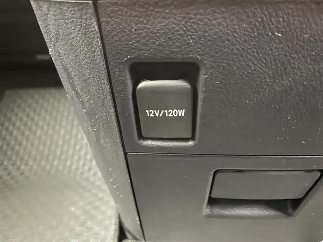 トヨタ アルファード S 千葉県 2015(平27)年 3.7万km ホワイトパールクリスタルシャイン 禁煙車/クリアランスソナー/クルーズコントロール/片側パワースライドドア/アルパイン１２.８型フリップダウンモニター/純正９型メモリナビ/・型番：NSZT-Y64T/・CD/DVD/Bluetooth/フルセグTV/・バックカメラ/・ビルトインETC/革巻きステアリング/・ステアリングスイッチ/MT付きAT/レザー風シートカバー/電子パーキング/・ブレーキホールド/社外フロアマット/純正１８インチAW/オートライト/・LEDヘッドライト/・フォグランプ