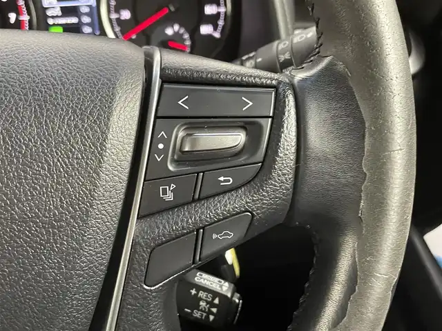 トヨタ アルファード S 千葉県 2015(平27)年 3.7万km ホワイトパールクリスタルシャイン 禁煙車/クリアランスソナー/クルーズコントロール/片側パワースライドドア/アルパイン１２.８型フリップダウンモニター/純正９型メモリナビ/・型番：NSZT-Y64T/・CD/DVD/Bluetooth/フルセグTV/・バックカメラ/・ビルトインETC/革巻きステアリング/・ステアリングスイッチ/MT付きAT/レザー風シートカバー/電子パーキング/・ブレーキホールド/社外フロアマット/純正１８インチAW/オートライト/・LEDヘッドライト/・フォグランプ