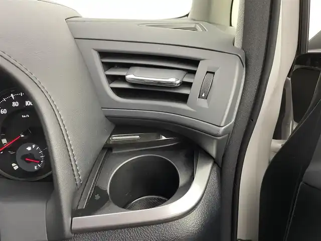 トヨタ アルファード S 千葉県 2015(平27)年 3.7万km ホワイトパールクリスタルシャイン 禁煙車/クリアランスソナー/クルーズコントロール/片側パワースライドドア/アルパイン１２.８型フリップダウンモニター/純正９型メモリナビ/・型番：NSZT-Y64T/・CD/DVD/Bluetooth/フルセグTV/・バックカメラ/・ビルトインETC/革巻きステアリング/・ステアリングスイッチ/MT付きAT/レザー風シートカバー/電子パーキング/・ブレーキホールド/社外フロアマット/純正１８インチAW/オートライト/・LEDヘッドライト/・フォグランプ