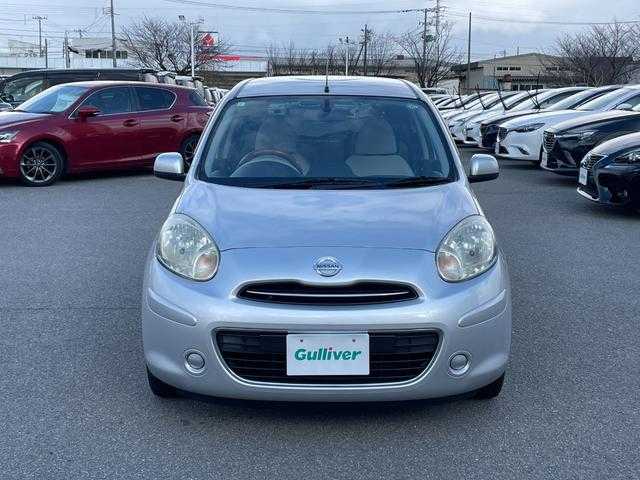 日産 マーチ 12G 山形県 2011(平23)年 9.6万km ブリリアントシルバー 純正オーディオ/　　【CD/AUX】/オートライト/14インチアルミホイール/電動格納ミラー/純正フロアマット/パワーステアリング/パワーウィンドウ/エンジンスタートボタン/スマートキー/ETC