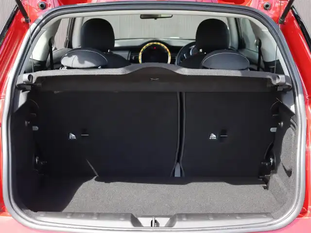 ＭＩＮＩ ミニ クーパー 長野県 2015(平27)年 3.9万km 赤 ・ペッパーＰＫＧ　/・純正ナビ　/・バックカメラ　/・純正１５ＡＷ　/・横滑り防止　/・ライト／ＭＩＮＩエキサイトメントＰＫＧ　/・ＭＩＮＩドライビングモード/・アイドリングストップ