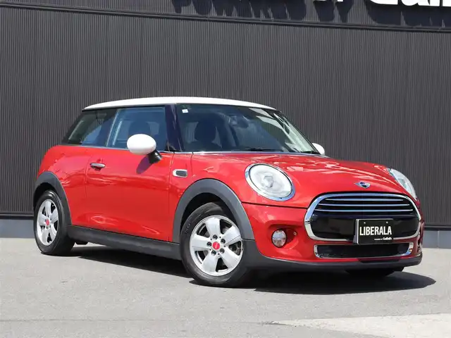 ＭＩＮＩ ミニ クーパー 長野県 2015(平27)年 3.9万km 赤 ・ペッパーＰＫＧ　/・純正ナビ　/・バックカメラ　/・純正１５ＡＷ　/・横滑り防止　/・ライト／ＭＩＮＩエキサイトメントＰＫＧ　/・ＭＩＮＩドライビングモード/・アイドリングストップ