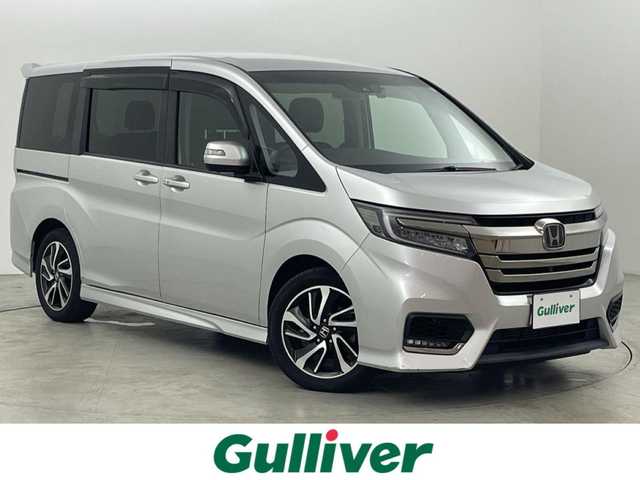 ホンダ ステップワゴン スパーダ クルスピセンシング 福岡県 2019(令1)年 4万km スーパープラチナメタリック 純正９型ナビ（フルセグＴＶ）　/全方位カメラ　/ビルトインＥＴＣ　/ドラレコ　/ＡＣＣ　/わくわくゲート　/衝突軽減ブレーキ　/レーンキープ　/パーキングアシスト　/両側電動スライドドア　/ハーフレザー　/シートヒーター
