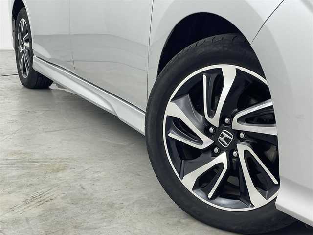 ホンダ ステップワゴン スパーダ クルスピセンシング 福岡県 2019(令1)年 4万km スーパープラチナメタリック 純正９型ナビ（フルセグＴＶ）　/全方位カメラ　/ビルトインＥＴＣ　/ドラレコ　/ＡＣＣ　/わくわくゲート　/衝突軽減ブレーキ　/レーンキープ　/パーキングアシスト　/両側電動スライドドア　/ハーフレザー　/シートヒーター