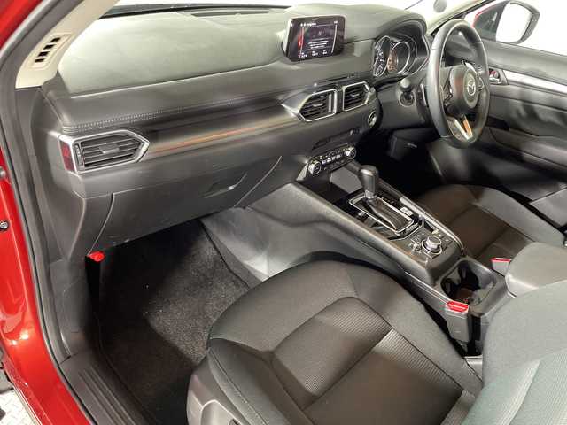 マツダ ＣＸ－５ 20S プロアクティブ 神奈川県 2018(平30)年 6.9万km ソウルレッドクリスタルM 純正ナビ（ＣＤ・ＤＶＤ・フルセグ・ＢＴ・ＡＵＸ）/BOSEプレミアムサウンド/USB入力端子/純正前方ドライブレコーダー　/360°ビューカメラ　/ビルトインETC　/前後クリアランスソナー　/ブラインドスポットモニター　/D席パワーシート /シートヒーター/ステアリングヒーター/ヘッドアップディスプレイ/衝突軽減ブレーキ　/レーンキープアシスト/横滑り防止/車間認知システム/追従機能付クルーズコントロール/交通標識認識システム/電動パーキング/ブレーキホールド/純正フロアマット/純正19インチAW/オートライト/LEDヘッドライト/スマートキー/プッシュスタート/スペアキー1本