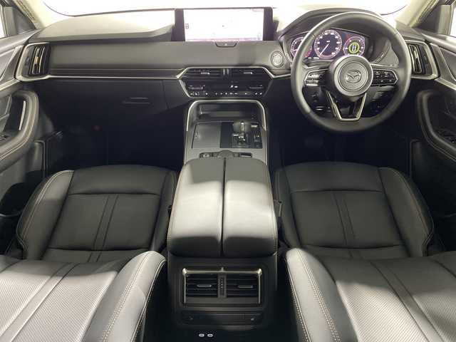 マツダ ＣＸ－６０ XD Lパッケージ 神奈川県 2023(令5)年 1.6万km マシーングレープレミアムM ディーゼルターボ/メーカーオプションナビゲーション/AM FM Bluetooth USB HDMI/360°ビューモニター/クルージング＆トラフィック・サポート/交通標識認識システム/前側方接近車両検知機能/後側方接近車両検知機能/車線逸脱機能/ブラインドスポットモニター/降車時警告機能/ディスタンス＆スピードアラート/レーンキープアシスト/スマートブレーキサポート/AT誤発進抑制機能/ドライバー異常時対応システム/マツダレーダークルーズコントロール/前後ドライブレコーダー/レザーシート/全席シートヒーター/メモリーシート/パワーバックドア/ステアリングヒーター/ステアリングリモコン/ビルトインETC/純正フロアマット/プッシュスタート/純正20インチアルミホイル/LEDヘッドライト/オートライト/オートマチックハイビーム