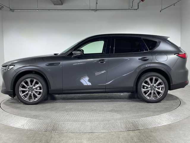 マツダ ＣＸ－６０ XD Lパッケージ 神奈川県 2023(令5)年 1.6万km マシーングレープレミアムM ディーゼルターボ/メーカーオプションナビゲーション/AM FM Bluetooth USB HDMI/360°ビューモニター/クルージング＆トラフィック・サポート/交通標識認識システム/前側方接近車両検知機能/後側方接近車両検知機能/車線逸脱機能/ブラインドスポットモニター/降車時警告機能/ディスタンス＆スピードアラート/レーンキープアシスト/スマートブレーキサポート/AT誤発進抑制機能/ドライバー異常時対応システム/マツダレーダークルーズコントロール/前後ドライブレコーダー/レザーシート/全席シートヒーター/メモリーシート/パワーバックドア/ステアリングヒーター/ステアリングリモコン/ビルトインETC/純正フロアマット/プッシュスタート/純正20インチアルミホイル/LEDヘッドライト/オートライト/オートマチックハイビーム