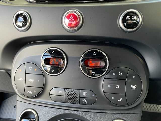 アバルト アバルト６９５Ｃ ツーリズモ 東京都 2024(令6)年 0.3万km 白 ワンオーナー/ターボ/コンバーチブル/レザーシート/純正ディスプレイオーディオ/・USB/Bluetooth/・Applecarplay/・AndroidAuto/Beats製プレミアムサウンドシステム/純正17インチAW/Bremboブレーキキャリパー/RecordMonzaマフラー/BMC製ハイパフォーマンスエアクリーナー/純正ドライブレコーダー/Sportモード/パドルシフト付き革巻きステアリング/オプションHIDヘッドライト/ETC2.0/キーレスエントリーキー×１/板キー×1/純正フロアマット/取扱説明書/オーディオ取扱説明書/新車時保証書