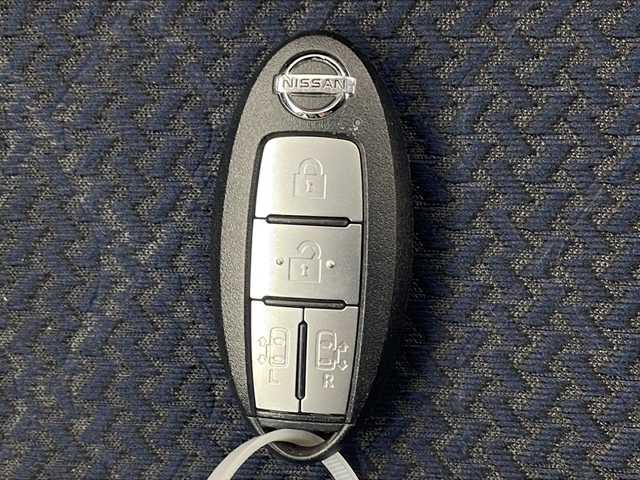 日産 ルークス HWS X プロパイロットED 栃木県 2022(令4)年 3.1万km アメジストパープル 純正ナビ/　　CD/Bluetooth/AM/FM/フルセグTV/アラウンドビューモニター/ビルトインETC/プロパイロット/インテリジェント エマージェンシーブレーキ/車線逸脱防止支援システム/車線逸脱警報/踏み間違い衝突防止アシスト/前方衝突予測警報/ふらつき警報/アダプティブLEDヘッドライトシステム/両側パワースライド/純正15インチAW/オートライト/LEDライト/フォグランプ/電子パーキング/オートブレーキホールド/プッシュスタート/スマートキー