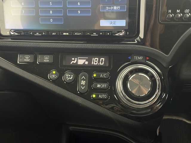トヨタ アクア G G’s 群馬県 2016(平28)年 3.9万km ブラックマイカ ナビ　バックカメラ　クルーズコントロール　スマートキー　プッシュスタート　衝突被害軽減ブレーキ　オートハイビーム　オートライト　LEDヘッドライト　フォグ　レーンキープアシスト　横滑り防止機能
