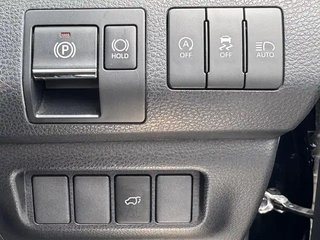 トヨタ ハリアー 滋賀県 2019(令1)年 5.9万km ブラック 禁煙車/純正９インチナビ/・Bluetooth/・フルセグテレビ/・USB/・HDMI/・SDカード/フルモデリスタエアロ /追従機能付クルーズコントロール/レーンキープアシスト/ドライブレコーダー/ビルトインETC/前後コーナーセンサー/電動パーキングブレーキ/電動リアゲート/自動防眩ミラー/衝突軽減ブレーキ/ブレーキホールド/スマートキー