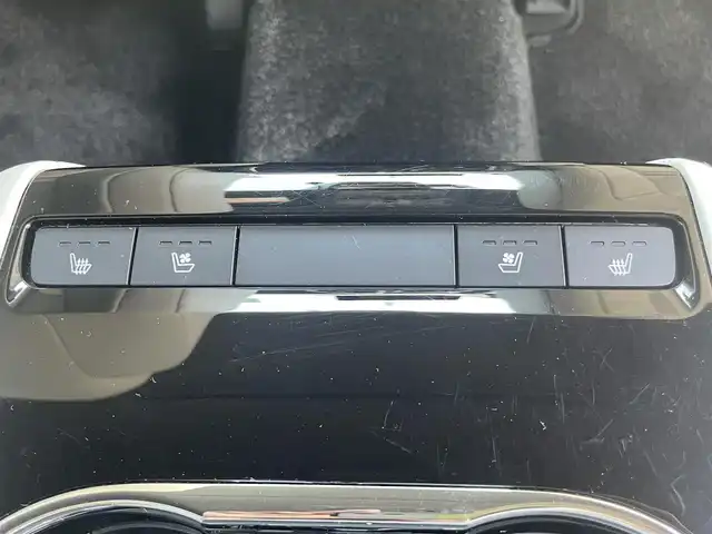 マツダ ＣＸ－８ XD エクスクルーシブモード 福岡県 2021(令3)年 5.3万km プラチナクォーツメタリック ・純正カープレイオーディオ/　（フルセグテレビ/Bluetooth)/・BOSE　プレミアムサウンド/・ガラスルーフ/・アラウンドビューモニター/・電動リアゲート/・全席ヒートシーター/・全席エアシート/・全席パワーシート/・ルーフレール/・ハンドルヒーター/・ETC/・ドライブレコーダー/・クルーズコントロール/・プッシュスタート/・ウィンカーミラー/・アイドリングストップ