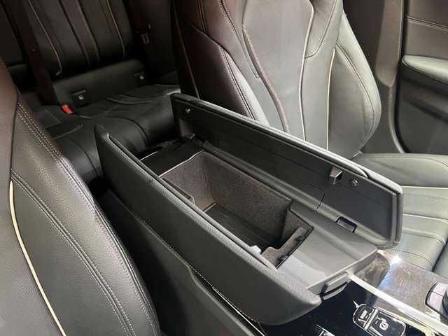 ＢＭＷ ＢＭＷ ５２３ｄ ツーリングxDrive Mスポーツ 千葉県 2023(令5)年 4.1万km アルピンホワイト ハイラインＰＫＧ　/黒革シート　/ＡＣＣ　/ナビ　/ＴＶ　/Ｂｌｕｅｔｏｏｔｈ接続　/Ｂカメラ　/ＨＵＤ　/シートヒーター　/電動リアゲート　/パーキングアシスタント　/オートハイビーム　/衝突軽減Ｂ　/ＢＳＭ　/ＬＫＡ　/ＥＴＣ