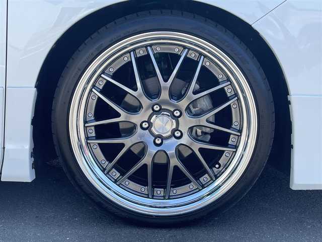 トヨタ アルファード S Aパッケージ 道央・札幌 2017(平29)年 1.8万km ホワイトパールクリスタルシャイン ・４WD/・ワンオーナー/・寒冷地仕様/・モデリスタエアロ/・社外SDナビ/　CD・DVD・SD・AUX・Bluetooth/・フルセグTV/・バックカメラ/・アイドリングストップ/・クルーズコントロール/・ビルトインETC/・スマートキー/・オットマン/・横滑り防止/・ステアリングスイッチ/・電動格納ミラー/・ウィンカーミラー/・ドアバイザー/・LEDヘッドライト/・フォグランプ/・ワイパー熱線/・社外マフラー/・取扱説明書/・保証書/・スペアキー