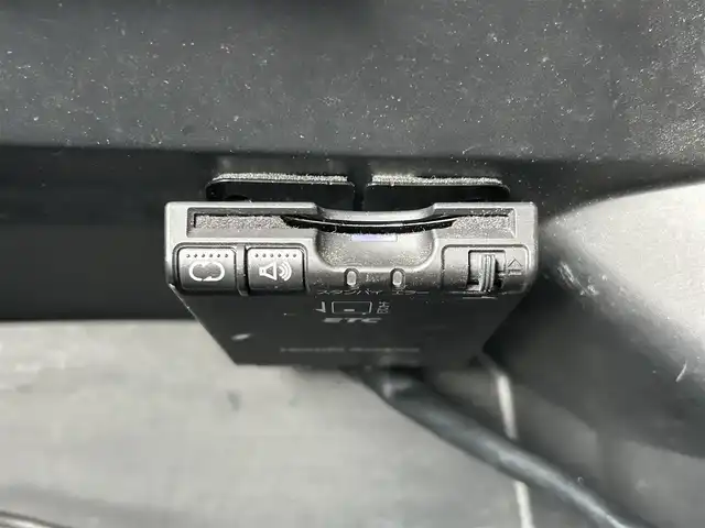 ホンダ Ｎ ＢＯＸ カスタム G ターボパッケージ 石川県 2012(平24)年 7.9万km プレミアムディープロッソパール ターボ車/純正メモリナビ/(AM/FM/CD/DVD/BT/iPod)/バックカメラ/両側パワースライドドア/クルーズコントロール/横滑り防止装置/盗難防止装置/ルーフコンソール/ETC/プッシュスタート/スマートキー/スペアキー×１/純正フロアマット/純正15インチアルミホイール/保証書/取扱説明書