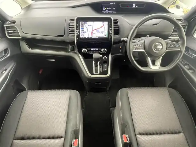 日産 セレナ ハイウェイスター プロパイロットED 大阪府 2017(平29)年 3.4万km ブリリアントホワイトパール 2トーン プロパイロット/エマージェンシーブレーキ/フリップダウンモニター/純正メモリナビ/　　CD/DVD/Bt/フルセグTV/バックカメラ/クルーズコントロール/両側パワースライドドア/LEDオートライト/フォグランプ/純正16インチアルミホイール/車線逸脱警報/車線逸脱防止支援システム/踏み間違い衝突防止アシスト/オートブレーキホールド/フロントバックソナー/アイドリングストップ/スマートキー/ビルトインETC