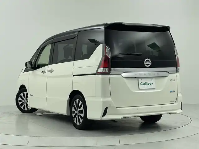 日産 セレナ ハイウェイスター プロパイロットED 大阪府 2017(平29)年 3.4万km ブリリアントホワイトパール 2トーン プロパイロット/エマージェンシーブレーキ/フリップダウンモニター/純正メモリナビ/　　CD/DVD/Bt/フルセグTV/バックカメラ/クルーズコントロール/両側パワースライドドア/LEDオートライト/フォグランプ/純正16インチアルミホイール/車線逸脱警報/車線逸脱防止支援システム/踏み間違い衝突防止アシスト/オートブレーキホールド/フロントバックソナー/アイドリングストップ/スマートキー/ビルトインETC