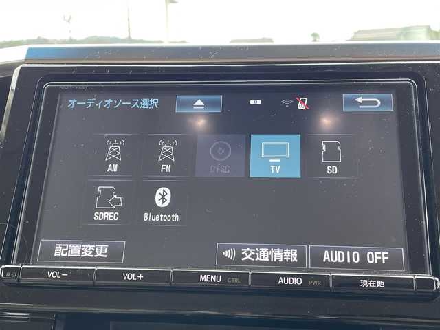 トヨタ アルファード G 岡山県 2017(平29)年 11.1万km ラグジュアリーホワイトパールクリスタルシャインガラスフレーク 純正9インチナビ　NSZT-Y66T/フルセグTV、CD、DVD、Bluetooth、AM、FM/バックカメラ/両側パワースライドドア/パワーバックドア/レーダークルーズコントロール/ドライブレコーダー/ハーフレザーシート/ビルトインETC2.0/前席パワーシート/アクセサリーコンセントAC100V