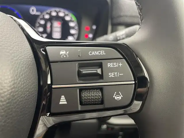 ホンダ ステップワゴン eHEV エアー EX 茨城県 2025(令7)年 0.1千km クリスタルブラックパール 11.4インチナビHonda CONNECTナビ /Bluetooth/フルセグ/CD/DVD/radio/SD/ホンダセンシング/・衝突被害軽減ブレーキ/・誤発進抑制/・路外逸脱抑制機能/・渋滞追従機能付きアダプティブクルーズコントロール/・標識認識機能/・オートハイビーム/・ブラインドスポットインフォメーション/LEDアクティブコーナリングライト/バックカメラ/パワーバックドア/D+N席シートヒーター/2列目オットマン/フルLEDヘッドライト/車輛接近通報機能