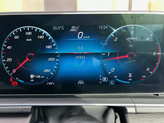 メルセデス・ベンツ ＧＬＳ４００ｄ 石川県 2020(令2)年 4.6万km ダイヤモンドホワイト サンルーフ /黒革 /シートベンチレーション /マッサージシート /Burmesterサウンド /後席用モニター /衝突軽減ブレーキ /アダプティブクルーズコントロール /ブラインドスポットモニター /純正ナビ /AppleCarPlay /360カメラ