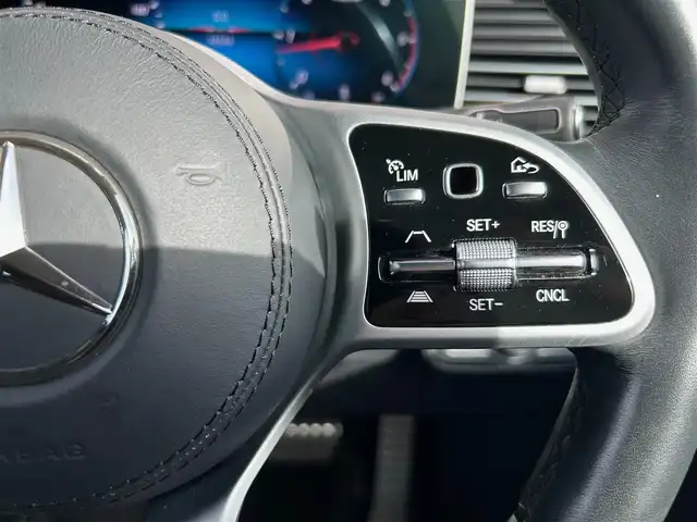 メルセデス・ベンツ ＧＬＳ４００ｄ 石川県 2020(令2)年 4.6万km ダイヤモンドホワイト サンルーフ /黒革 /シートベンチレーション /マッサージシート /Burmesterサウンド /後席用モニター /衝突軽減ブレーキ /アダプティブクルーズコントロール /ブラインドスポットモニター /純正ナビ /AppleCarPlay /360カメラ