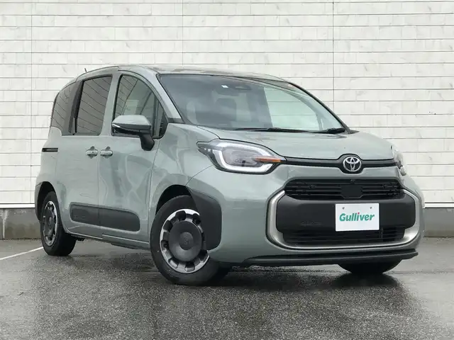 トヨタ シエンタ Z 富山県 2023(令5)年 2.2万km アーバンカーキ 純正ディスプレイオーディオ/ナビ/フルセグTV/全周囲カメラ/プリクラッシュセーフティ/コーナーセンサー/レーンキープアシスト/レーダークルーズコントロール/両側パワースライドドア/シートヒーター/LEDヘッドライト/オートライト/オートハイビーム/プッシュスタート/スマートキー/革巻きステアリング/ETC