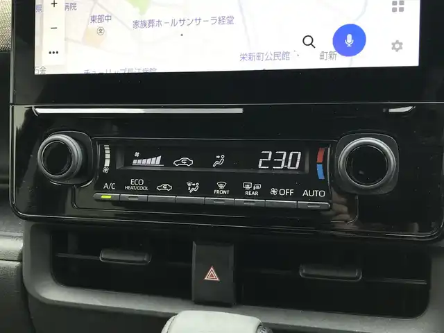 トヨタ シエンタ Z 富山県 2023(令5)年 2.2万km アーバンカーキ 純正ディスプレイオーディオ/ナビ/フルセグTV/全周囲カメラ/プリクラッシュセーフティ/コーナーセンサー/レーンキープアシスト/レーダークルーズコントロール/両側パワースライドドア/シートヒーター/LEDヘッドライト/オートライト/オートハイビーム/プッシュスタート/スマートキー/革巻きステアリング/ETC