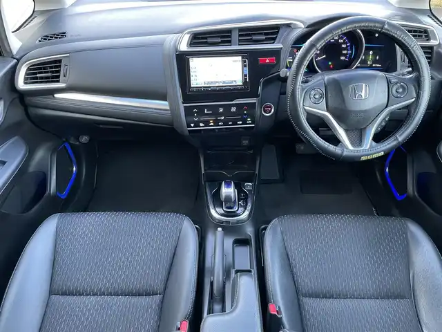 ホンダ フィット ハイブリット Lパッケージ 岩手県 2014(平26)年 9.2万km クリスタルブラックパール 純正メモリーナビ/（フルセグTV/CD/DVD/Bluetooth）/バックカメラ/クルーズコントロール/ステアリングリモコン/フロントワイパーデアイサー/電動格納ミラー/LEDヘッドライト/純正フロアマット/ドアバイザー