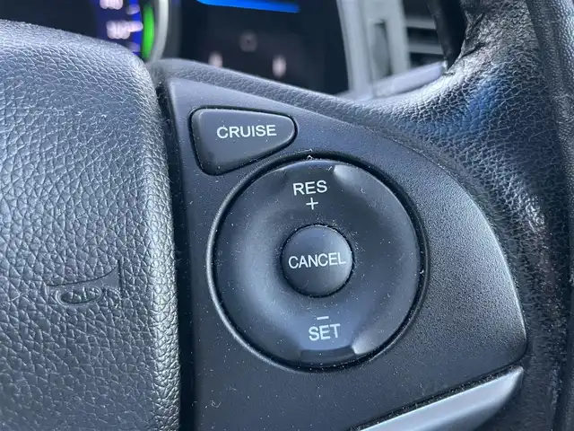 ホンダ フィット ハイブリット Lパッケージ 岩手県 2014(平26)年 9.2万km クリスタルブラックパール 純正メモリーナビ/（フルセグTV/CD/DVD/Bluetooth）/バックカメラ/クルーズコントロール/ステアリングリモコン/フロントワイパーデアイサー/電動格納ミラー/LEDヘッドライト/純正フロアマット/ドアバイザー