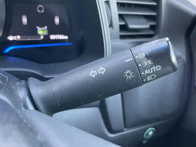 ホンダ フィット ハイブリット Lパッケージ 岩手県 2014(平26)年 9.2万km クリスタルブラックパール 純正メモリーナビ/（フルセグTV/CD/DVD/Bluetooth）/バックカメラ/クルーズコントロール/ステアリングリモコン/フロントワイパーデアイサー/電動格納ミラー/LEDヘッドライト/純正フロアマット/ドアバイザー