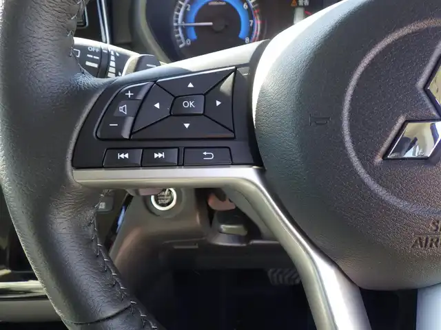 三菱 デリカミニ T プレミアム 千葉県 2025(令7)年 0.1千km 緑Ⅱ T　PREMIUM　9型ディスプレイオーディオ（121/330）　サイドデカール（33440）/e-Assist/・衝突被害軽減ブレーキシステム（FCM）/・車線逸脱警報システム（LDW）/・誤発進抑制機能（前進＆後退時）（UMS）/・レーダークルーズコントロールシステム（ACC）/・オートマチックハイビーム[AHB]/マイパイロット/デジタルインナーミラー/ハンズフリー両側パワースライドドア/ハーフレザーシート/前席シートヒーター/ディスプレイオーディオ/【Bluetooth接続】/【Apple CarPlay　Android Auto対応】/マルチアラウンドモニター/革巻きステアリング/ステアリングヒーター/ステアリングスイッチ/LEDヘッドライト/フォグライト/純正15インチアルミホイル/サイド/カーテンエアバッグ/キーレスオペレーションシステム