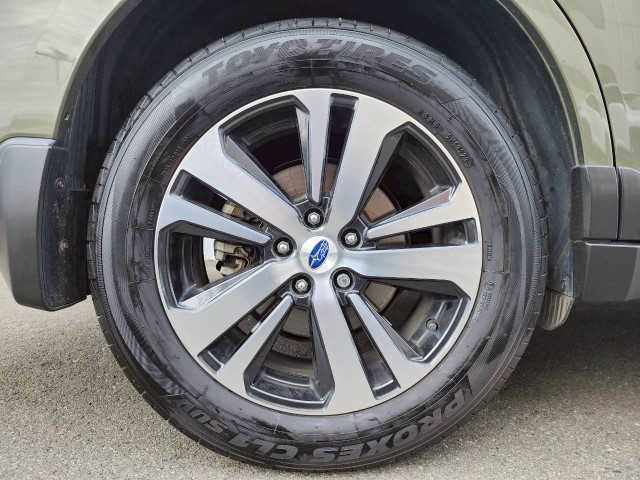 スバル アウトバック リミテッド 岩手県 2017(平29)年 8.4万km ワイルドネスグリーンM ダイアトーン純正ナビ/フルセグ/シートメモリー/電動格納ミラー/BSM/SRH/RAB/ステアリングリモコン/ステアリングヒーター/前後ドラレコ/X-MODE/パドルシフト/F/Rフォグライト/ヒルスタートアシスト