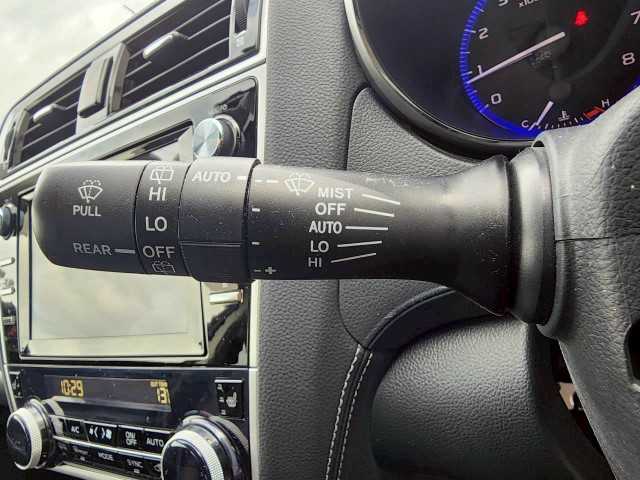 スバル アウトバック リミテッド 岩手県 2017(平29)年 8.4万km ワイルドネスグリーンM ダイアトーン純正ナビ/フルセグ/シートメモリー/電動格納ミラー/BSM/SRH/RAB/ステアリングリモコン/ステアリングヒーター/前後ドラレコ/X-MODE/パドルシフト/F/Rフォグライト/ヒルスタートアシスト