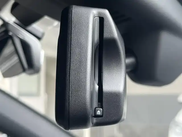 ＢＭＷ ＢＭＷ １１８ｄ Mスポーツ 静岡県 2022(令4)年 2.5万km 黒 メモリー付パワーシート/iDrive/(Bluetooth/AppliCarPlay/USB/AM/FM)/インテリジェントセーフティー/ACC/DSC/ワイヤレスチャージング/バックカメラ/コンフォートアクセス/LEDライト/純正18インチアルミホイール/ETC/ドライブレコーダー/取扱説明書