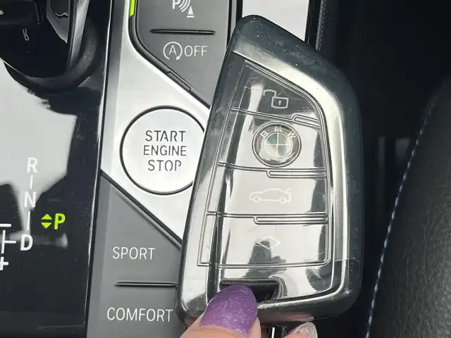 ＢＭＷ ＢＭＷ １１８ｄ Mスポーツ 静岡県 2022(令4)年 2.5万km 黒 メモリー付パワーシート/iDrive/(Bluetooth/AppliCarPlay/USB/AM/FM)/インテリジェントセーフティー/ACC/DSC/ワイヤレスチャージング/バックカメラ/コンフォートアクセス/LEDライト/純正18インチアルミホイール/ETC/ドライブレコーダー/取扱説明書
