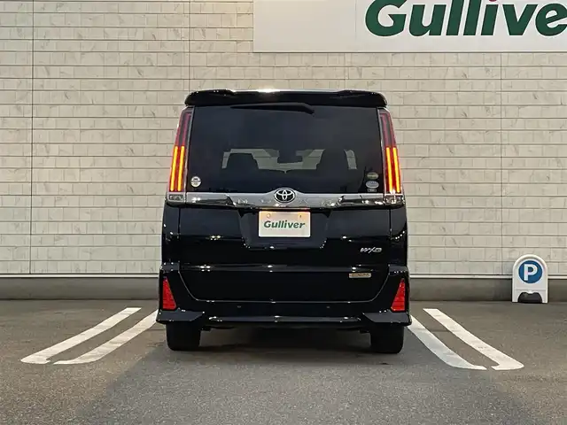 トヨタ ノア Si ダブルバイビーⅡ 福岡県 2019(令1)年 3.5万km ブラック 純正９型ＳＤナビ（フルセグＴＶ／ＣＤ／ＤＶＤ／ＢＴ）トヨタセーフティー純正フリップダウンモニター両側パワスラクルーズコントロールUSBポート純正LEDヘッドライトオートライト純正フロアマット純正16インチアルミホイールETCプッシュスタート