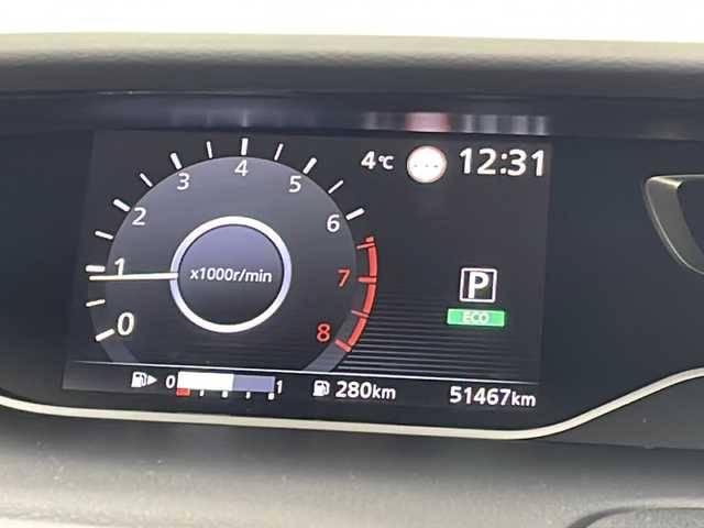 日産 セレナ ハイウェイスター V 秋田県 2020(令2)年 5.2万km マルーンレッド 2トーン ４WD/純正ナビ(Bluetooth/CD/DVD)/全方位カメラ/ステアリングヒーター/クルーズコントロール/アイドリングストップ/衝突被害軽減システム/両側パワースライドドア/純正AW/前後コーナーセンサー/サンシェード/ミュージックプレイヤー接続/LEDヘッドライト/スマートキー/スペアキー