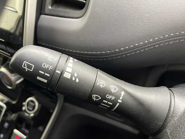 日産 セレナ ハイウェイスター V 秋田県 2020(令2)年 5.2万km マルーンレッド 2トーン ４WD/純正ナビ(Bluetooth/CD/DVD)/全方位カメラ/ステアリングヒーター/クルーズコントロール/アイドリングストップ/衝突被害軽減システム/両側パワースライドドア/純正AW/前後コーナーセンサー/サンシェード/ミュージックプレイヤー接続/LEDヘッドライト/スマートキー/スペアキー