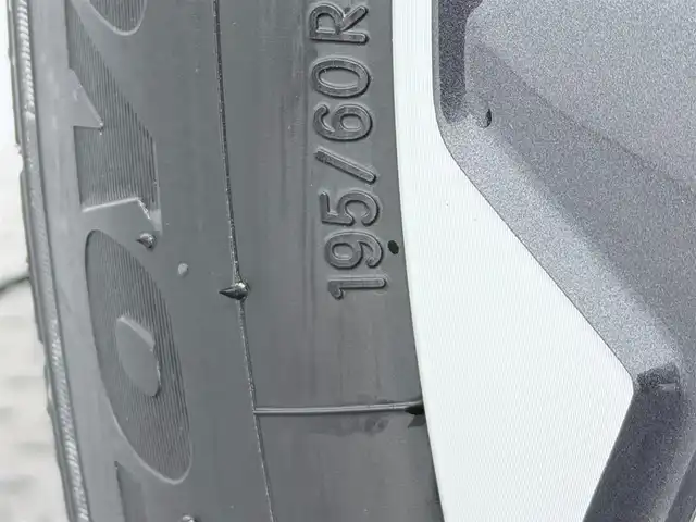 日産 セレナ e－パワー ハイウェイスター V 大阪府 2020(令2)年 3.8万km ブリリアントホワイトパール 2トーン ProPILOT 純正10incナビTV 360カメラ フリップダウンモニター デジタルインナーミラー レーダークルコン 衝突軽減ブレーキ レーンアシスト 両側パワースライドドア クリアランスソナー ドライブレコーダー ETC