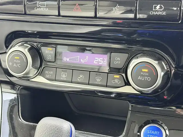 日産 セレナ e－パワー ハイウェイスター V 大阪府 2020(令2)年 3.8万km ブリリアントホワイトパール 2トーン ProPILOT 純正10incナビTV 360カメラ フリップダウンモニター デジタルインナーミラー レーダークルコン 衝突軽減ブレーキ レーンアシスト 両側パワースライドドア クリアランスソナー ドライブレコーダー ETC