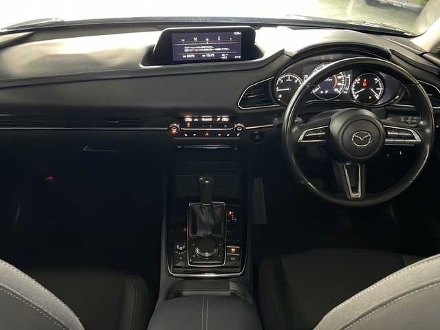マツダ ＣＸ－３０ XD プロアクティブ 広島県 2020(令2)年 2.2万km ジェットブラックマイカ 純正８．８型ナビ/バックカメラ/シートヒーター/パワーシート/ブラインドスポットモニター/ステアリングヒーター/ヘッドアップディスプレイ/前後ドラレコ/電動リアゲート/ＥＴＣ/アダブティブLEDヘッドライト/エアバッグ(運転席/助手席/サイド/カーテン)/純正18インチルミホイール(215/55/R18)