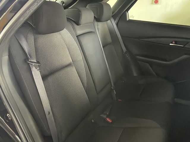 マツダ ＣＸ－３０ XD プロアクティブ 広島県 2020(令2)年 2.2万km ジェットブラックマイカ 純正８．８型ナビ/バックカメラ/シートヒーター/パワーシート/ブラインドスポットモニター/ステアリングヒーター/ヘッドアップディスプレイ/前後ドラレコ/電動リアゲート/ＥＴＣ/アダブティブLEDヘッドライト/エアバッグ(運転席/助手席/サイド/カーテン)/純正18インチルミホイール(215/55/R18)