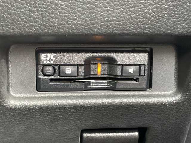 スズキ スペーシア ギア HYBRID XZターボ 長野県 2022(令4)年 1.5万km デニムブルー ガンメタリック 2トーン 禁煙車/4WD/ターボ/純正ナビ//CD/DVD/Bluetooth/フルセグTV/USB入力端子/両側パワースライドドア/前席シートヒーター/純正ビルトインETC/ルーフレール/純正AW14インチ/純正フロアマット/アイドリングストップ/レーダークルーズコントロール/衝突被害軽減システム/横滑り防止装置/レーンキープアシスト/フォグランプ/LEDヘッドライト/オートマチックハイビーム/コーナーセンサー後ろのみ/プッシュスタート/スマートキー/スペアキー