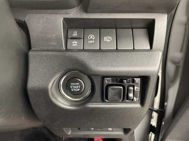 スズキ ジムニー XC 群馬県 2022(令4)年 2.4万km ミディアムグレー ４ＷＤターボ　アルパイン９型ディスプレイオーディオ　ＥＴＣ　ドラレコ　電子ミラー　衝突被害軽減システム　シートヒーター　クルーズコントロール　ダウンヒルアシスト　ＪＩＭＫＥＮＴＡＣマフラー　禁煙車