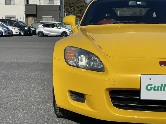 ホンダ Ｓ２０００ 千葉県 2001(平13)年 3.3万km インディイエローパール Y52P:インディイエローパール/OPレッドインテリア/レッドレザー/CE28N17インチAW/ガラススクリーン/レイズCE28N17インチAW/HIDヘッドライト/保証書/取扱説明書/スペアキー有