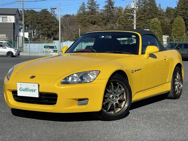 ホンダ Ｓ２０００ 千葉県 2001(平13)年 3.3万km インディイエローパール Y52P:インディイエローパール/OPレッドインテリア/レッドレザー/CE28N17インチAW/ガラススクリーン/レイズCE28N17インチAW/HIDヘッドライト/保証書/取扱説明書/スペアキー有