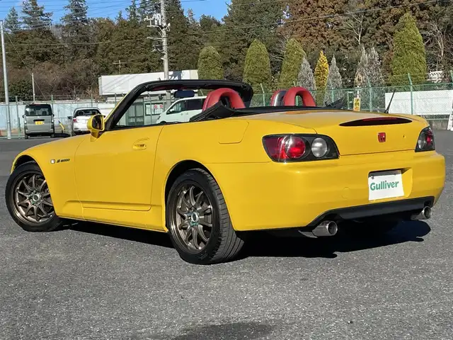 ホンダ Ｓ２０００ 千葉県 2001(平13)年 3.3万km インディイエローパール Y52P:インディイエローパール/OPレッドインテリア/レッドレザー/CE28N17インチAW/ガラススクリーン/レイズCE28N17インチAW/HIDヘッドライト/保証書/取扱説明書/スペアキー有