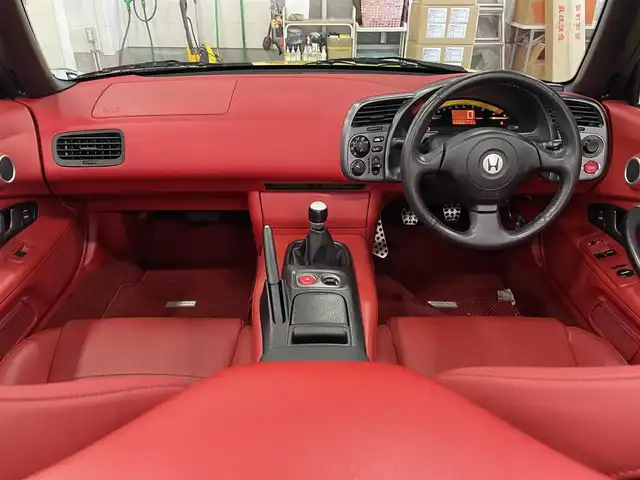 ホンダ Ｓ２０００ 千葉県 2001(平13)年 3.3万km インディイエローパール Y52P:インディイエローパール/OPレッドインテリア/レッドレザー/CE28N17インチAW/ガラススクリーン/レイズCE28N17インチAW/HIDヘッドライト/保証書/取扱説明書/スペアキー有