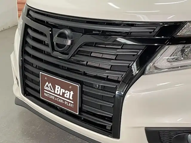 日産 エルグランド 250ハイウェイスターS 福島県 2020(令2)年 2.4万km ブリリアントホワイトパール AIS検査済み/【2502040650】/純正SDナビ/ワンセグテレビ/社外フリップダウンモニター/レーダークルーズコントロール/両側パワースライドドア/純正LEDヘッドライト/ハーフレザーシート/オットマンシート/クリアランスソナー/エマージェンシーブレーキ/オートマチックハイビーム/ワンタッチオートスライドドア/リアサンシェード/社外18インチAW　MID EXCLUSIVE 820F（社外）/TOYOオープンカントリーR/T　225/60-18（新品）（社外）/社外パーツ取付済